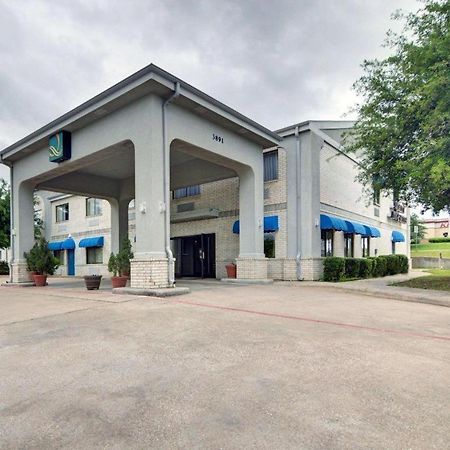 Quality Inn & Suites Grand Prairie Zewnętrze zdjęcie