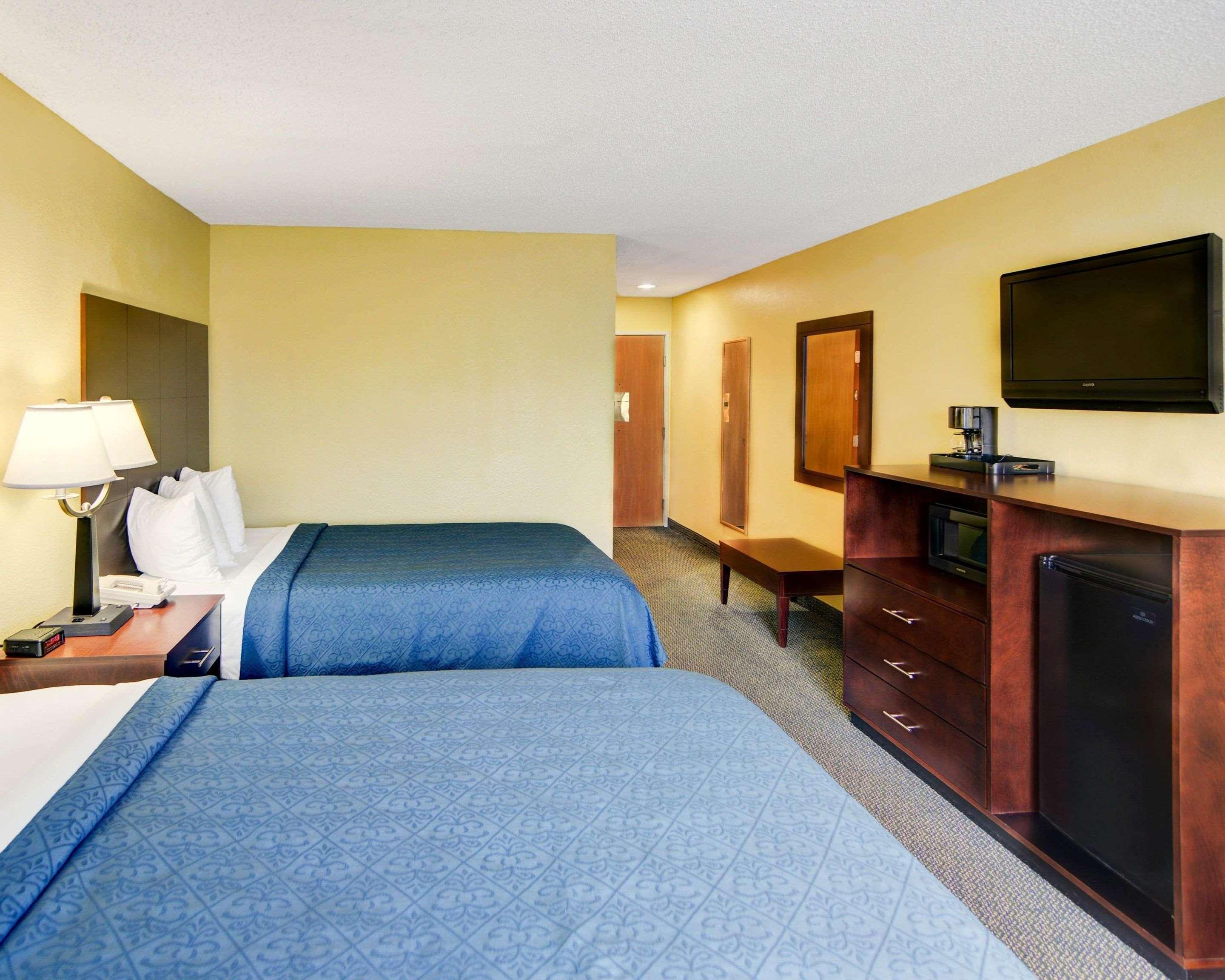 Quality Inn & Suites Grand Prairie Zewnętrze zdjęcie